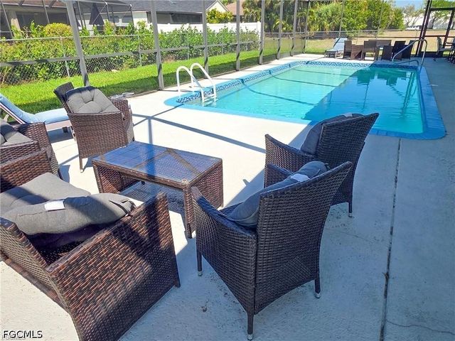 5000 SW 16th PL, Cape Coral, FL 33914
