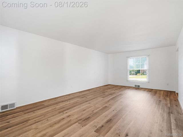 1609 Cider Mill Road, Bloomfield Hills, MI 48302