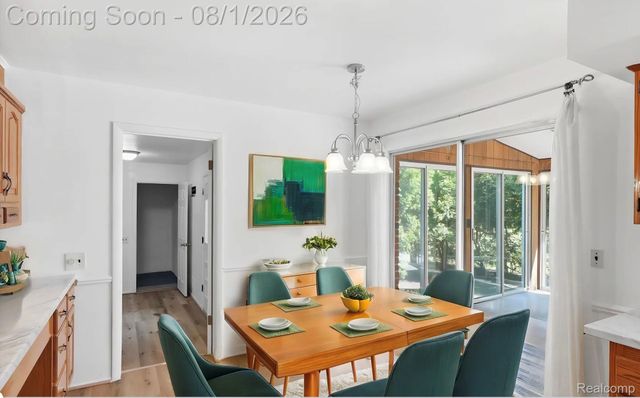 1609 Cider Mill Road, Bloomfield Hills, MI 48302