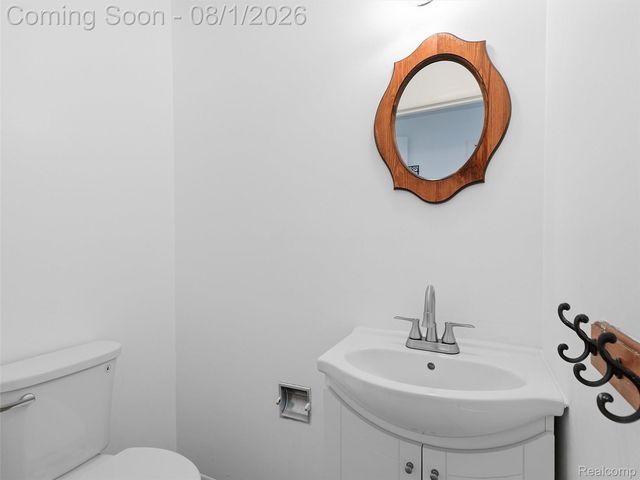 1609 Cider Mill Road, Bloomfield Hills, MI 48302