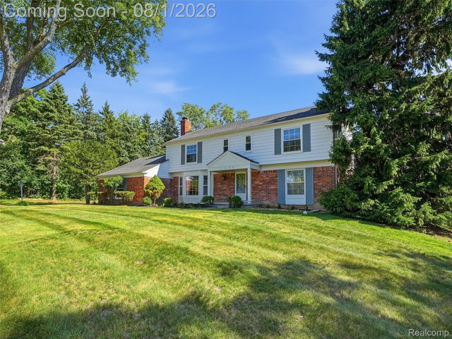 1609 Cider Mill Road, Bloomfield Hills, MI 48302