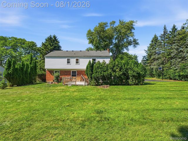 1609 Cider Mill Road, Bloomfield Hills, MI 48302