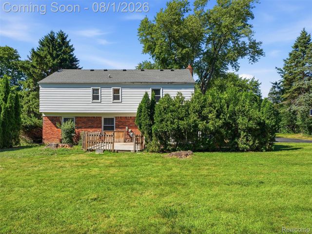 1609 Cider Mill Road, Bloomfield Hills, MI 48302