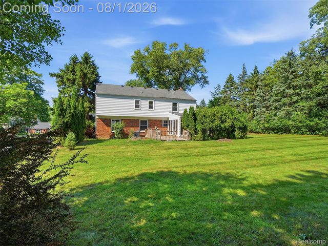 1609 Cider Mill Road, Bloomfield Hills, MI 48302