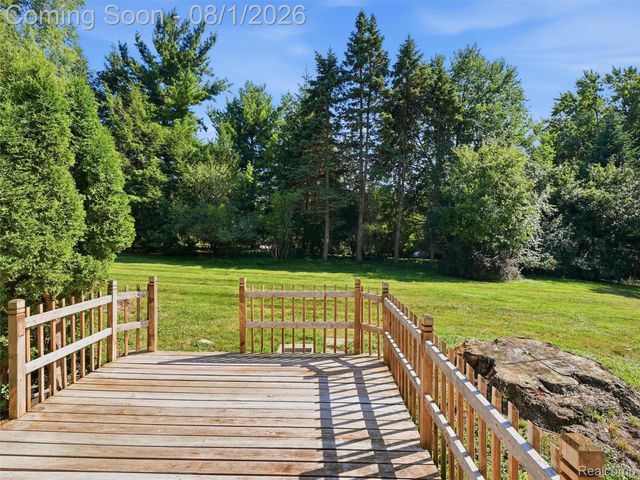 1609 Cider Mill Road, Bloomfield Hills, MI 48302