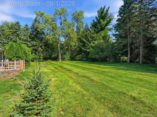 1609 Cider Mill Road, Bloomfield Hills, MI 48302
