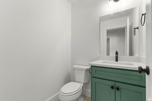 8687 S ROCK LAKE CT, West Jordan, UT 84081