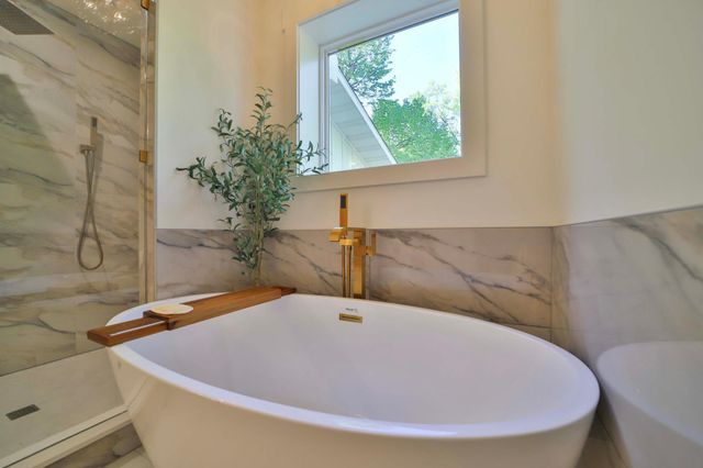 20482 Lord Road, Merrifield, MN 56465