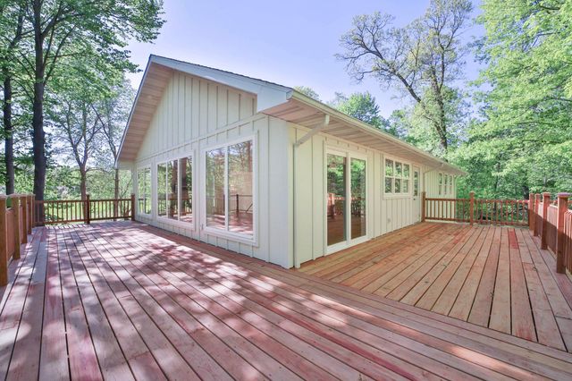 20482 Lord Road, Merrifield, MN 56465