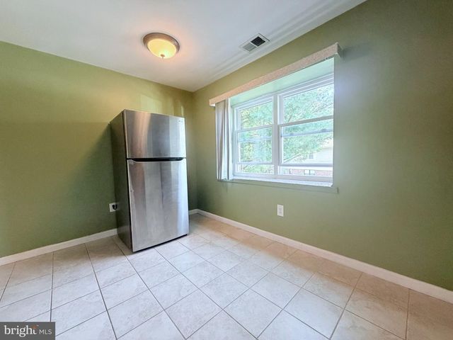 501 SILVER CT, Hamilton, NJ 08690