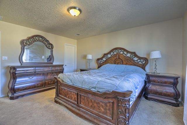 824 Zimina Drive NW, Albuquerque, NM 87120