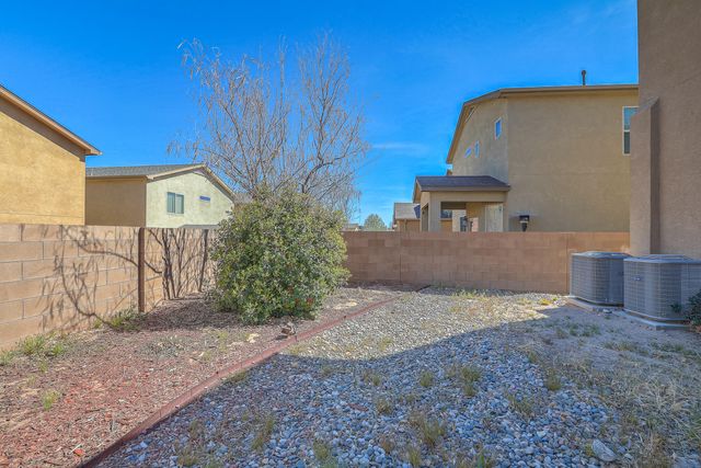 824 Zimina Drive NW, Albuquerque, NM 87120