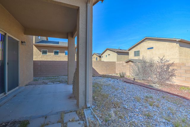 824 Zimina Drive NW, Albuquerque, NM 87120