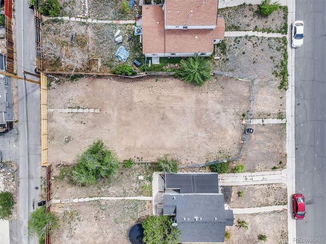 1160 Xenia St, Denver, CO 80220