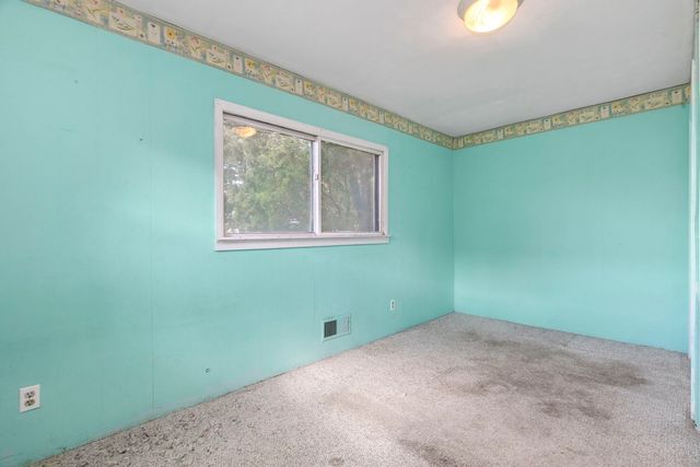 2930 N New England Avenue, Chicago, IL 60634