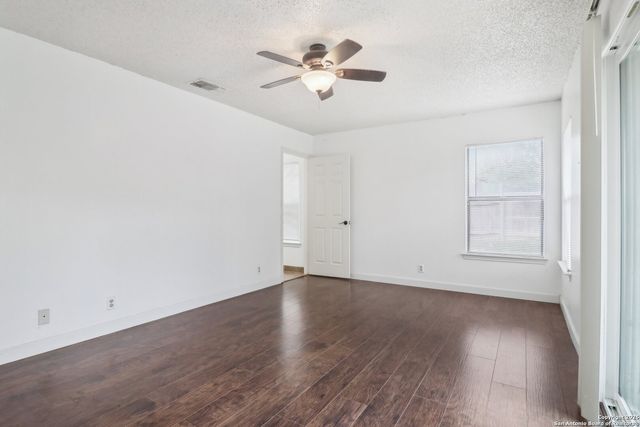 345 Cypressfox, San Antonio, TX 78245