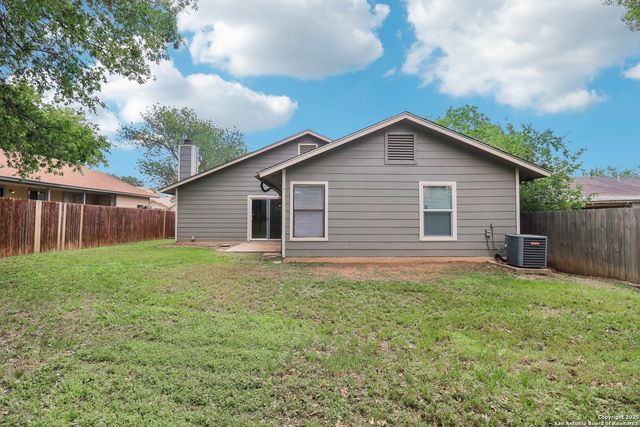 345 Cypressfox, San Antonio, TX 78245