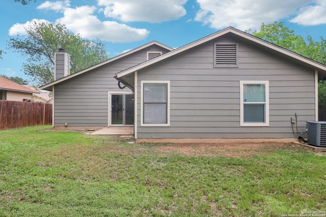 345 Cypressfox, San Antonio, TX 78245