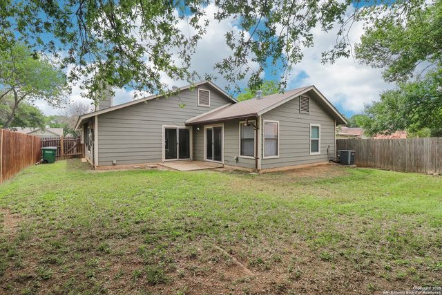 345 Cypressfox, San Antonio, TX 78245