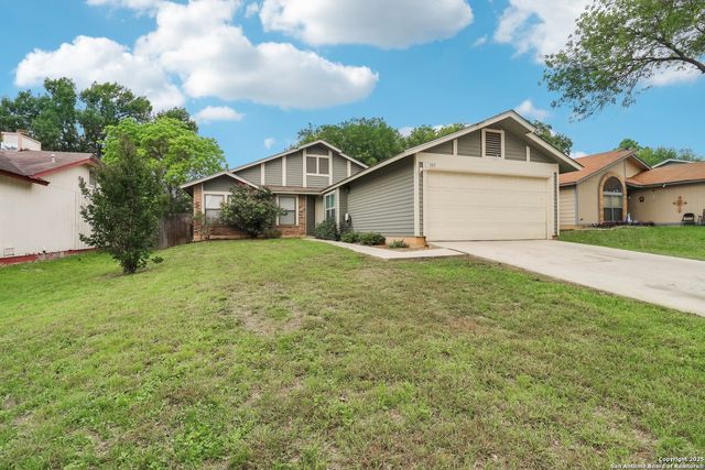 345 Cypressfox, San Antonio, TX 78245