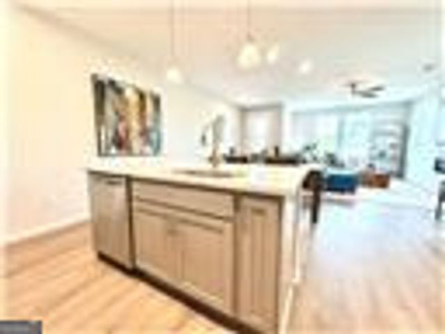 481 Crown Drive, Emerson, GA 30137