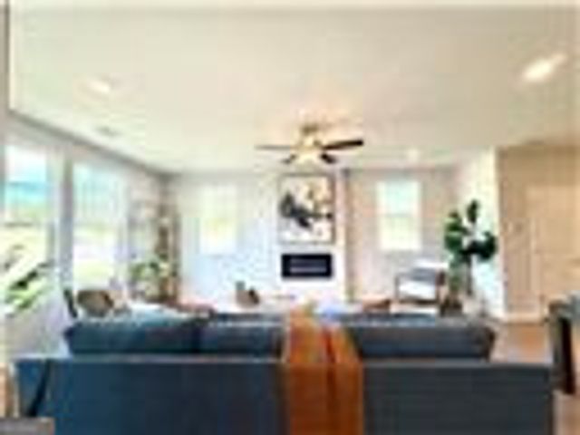 481 Crown Drive, Emerson, GA 30137