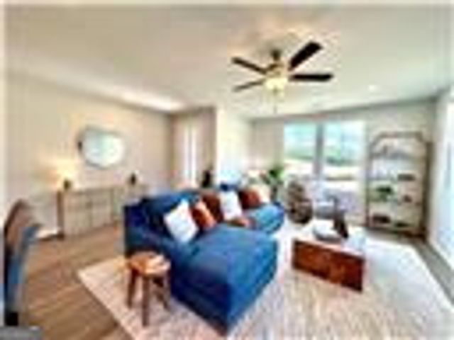 481 Crown Drive, Emerson, GA 30137