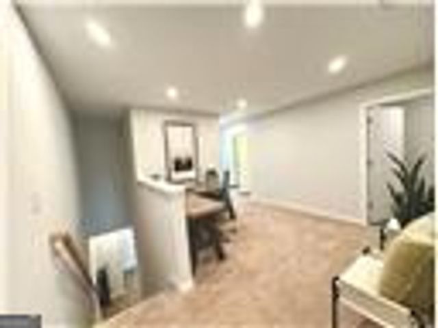 481 Crown Drive, Emerson, GA 30137