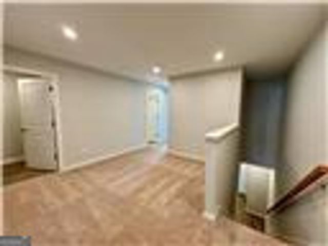 481 Crown Drive, Emerson, GA 30137