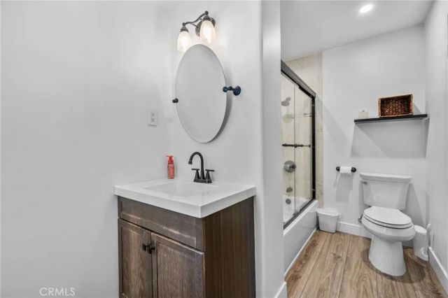 1015 Summit, Crestline, CA 92325