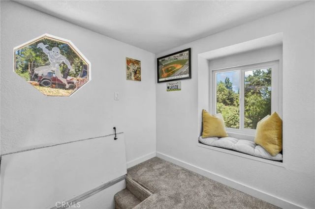 1015 Summit, Crestline, CA 92325