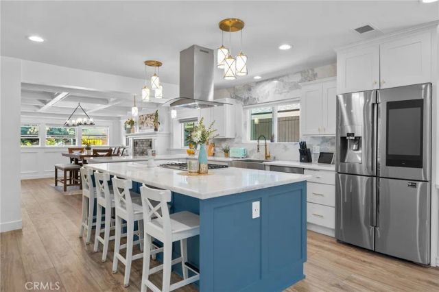 1015 Summit, Crestline, CA 92325