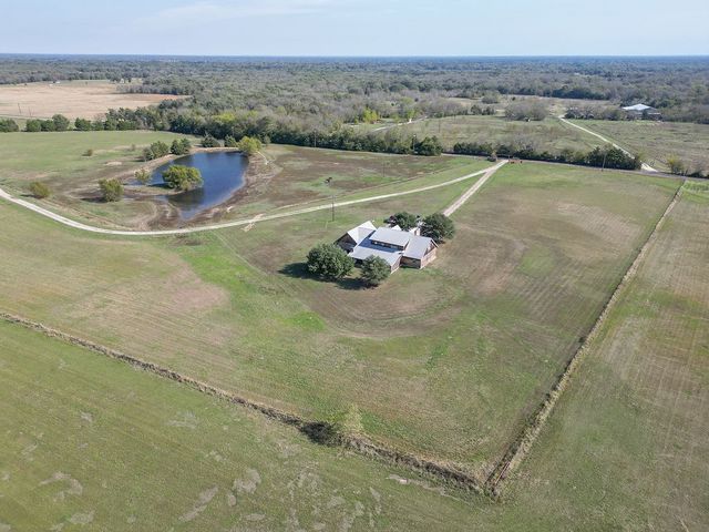 411 Rs County Road 4525, Point, TX 75472