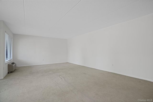 500 High Point Drive 403, Hartsdale, NY 10530
