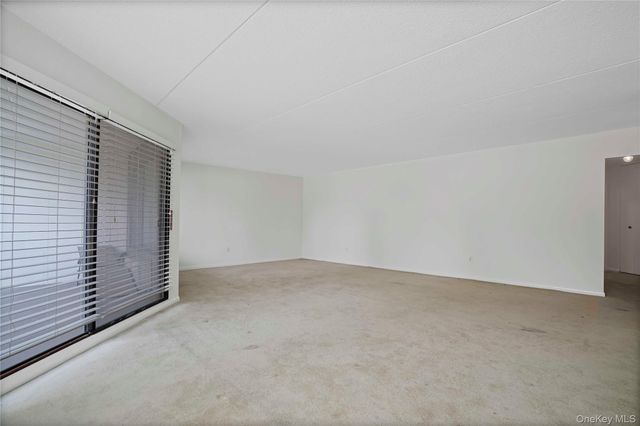 500 High Point Drive 403, Hartsdale, NY 10530