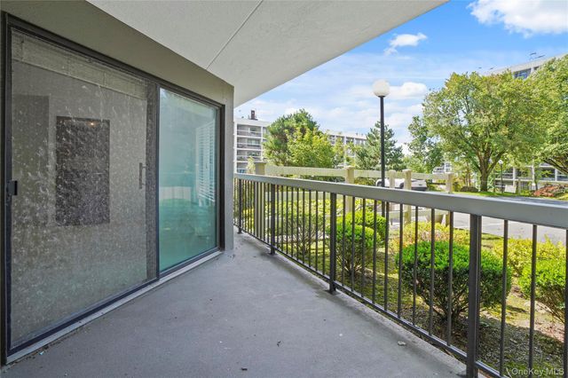500 High Point Drive 403, Hartsdale, NY 10530