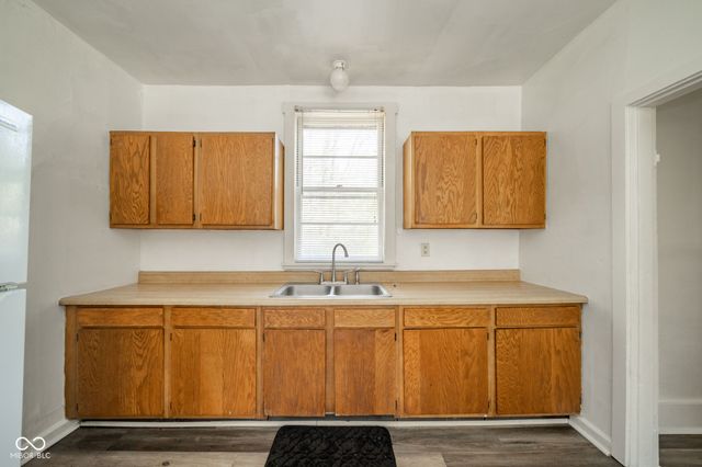 1310 W 13th Street, Anderson, IN 46016
