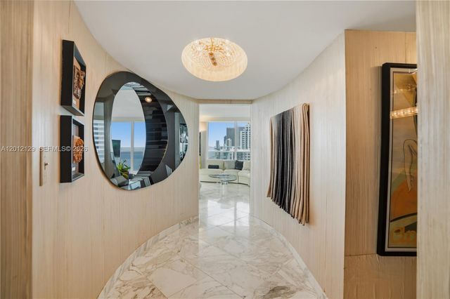 2751 S Ocean Dr 1805S, Hollywood, FL 33019