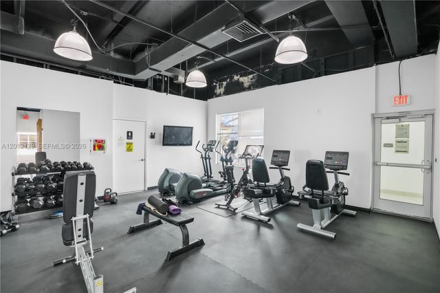 2751 S Ocean Dr 1805S, Hollywood, FL 33019