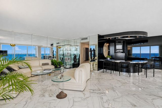2751 S Ocean Dr 1805S, Hollywood, FL 33019