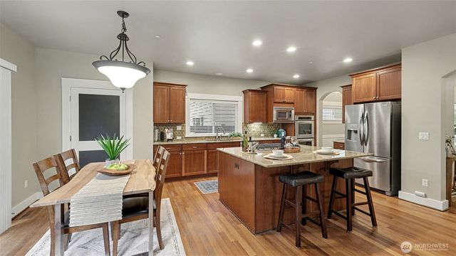 15557 SE 160th Place, Renton, WA 98058