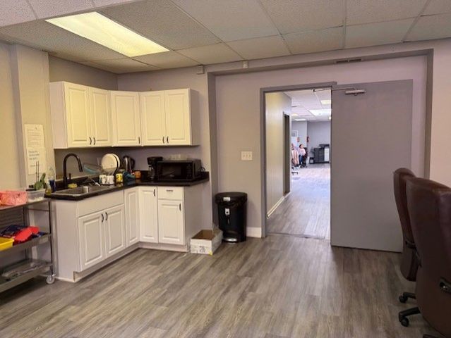 2452 W Division Street, Chicago, IL 60622