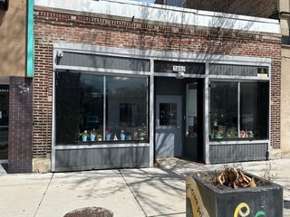 2452 W Division Street, Chicago, IL 60622