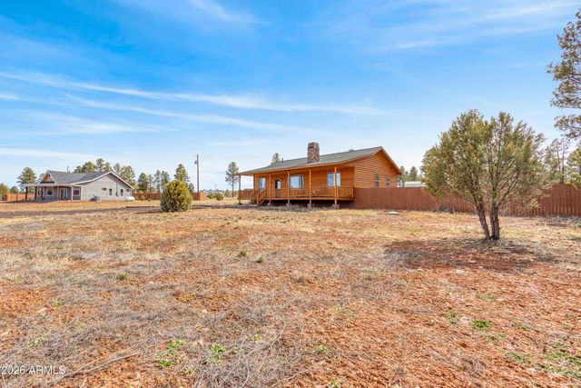 2718 Church Lane, Overgaard, AZ 85933
