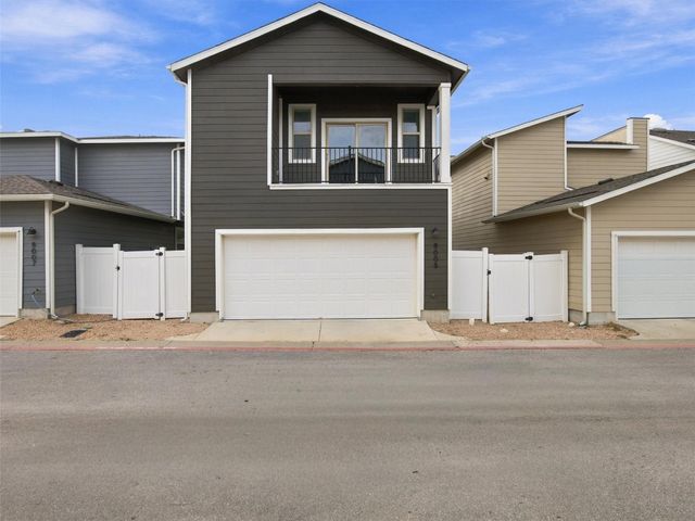 8005 Mellencamp DR 210, Austin, TX 78744