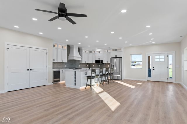 1928 N 300 W, Greenfield, IN 46140