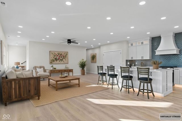 1928 N 300 W, Greenfield, IN 46140