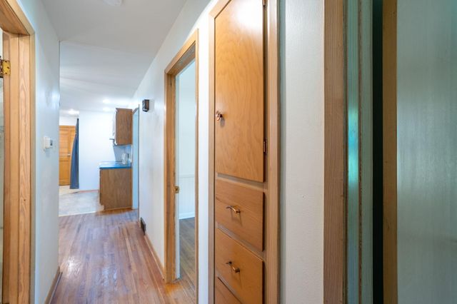 1801 PARKADE BLVD, Columbia, MO 65202