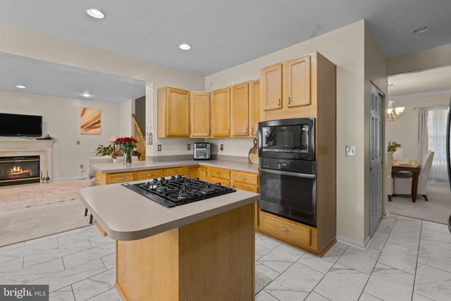 1910 MARS RUN RD, Baltimore, MD 21221