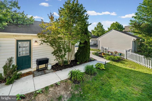 1910 MARS RUN RD, Baltimore, MD 21221